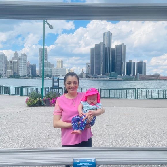 Meet the Posher - Picture 2 of 3